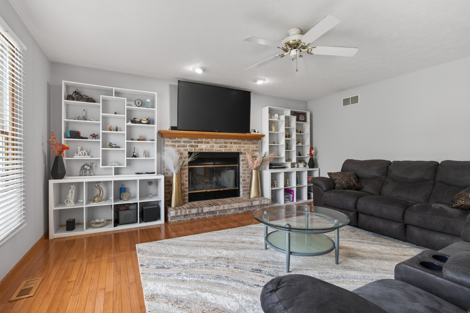 1503 Broad Creek Road, Bloomington, IL 61704