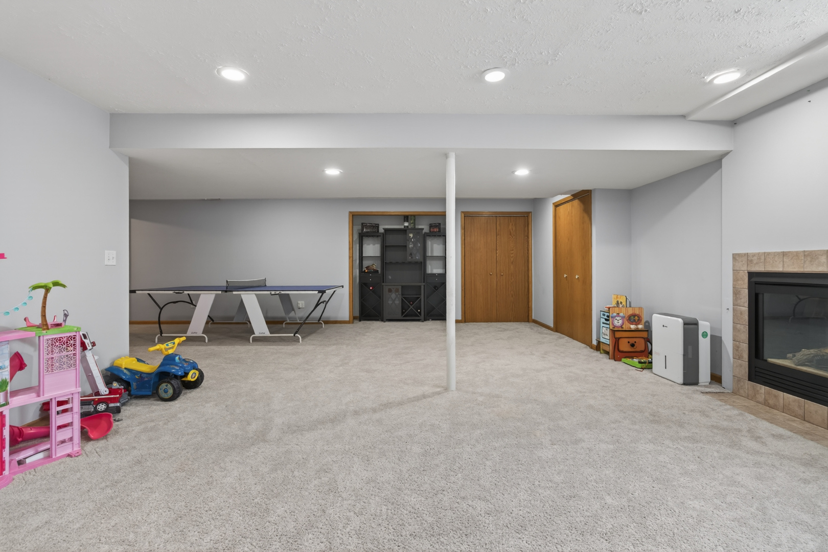 1503 Broad Creek Road, Bloomington, IL 61704