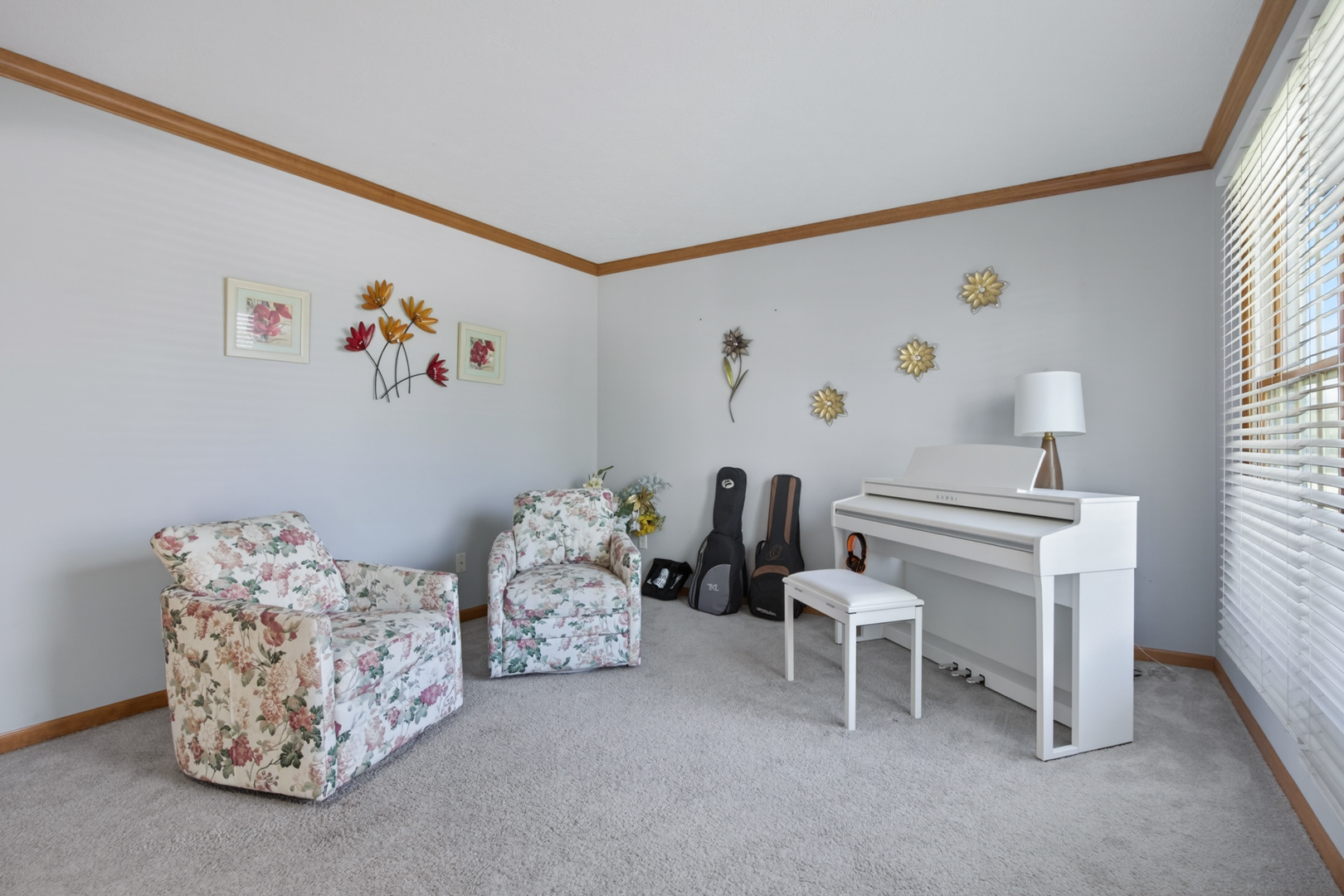 1503 Broad Creek Road, Bloomington, IL 61704