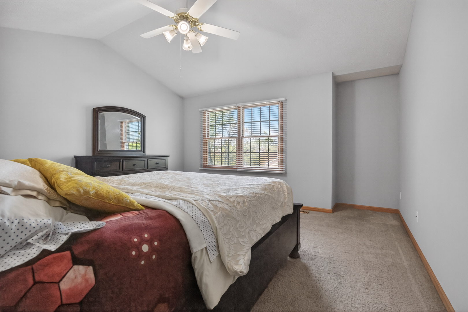 1503 Broad Creek Road, Bloomington, IL 61704