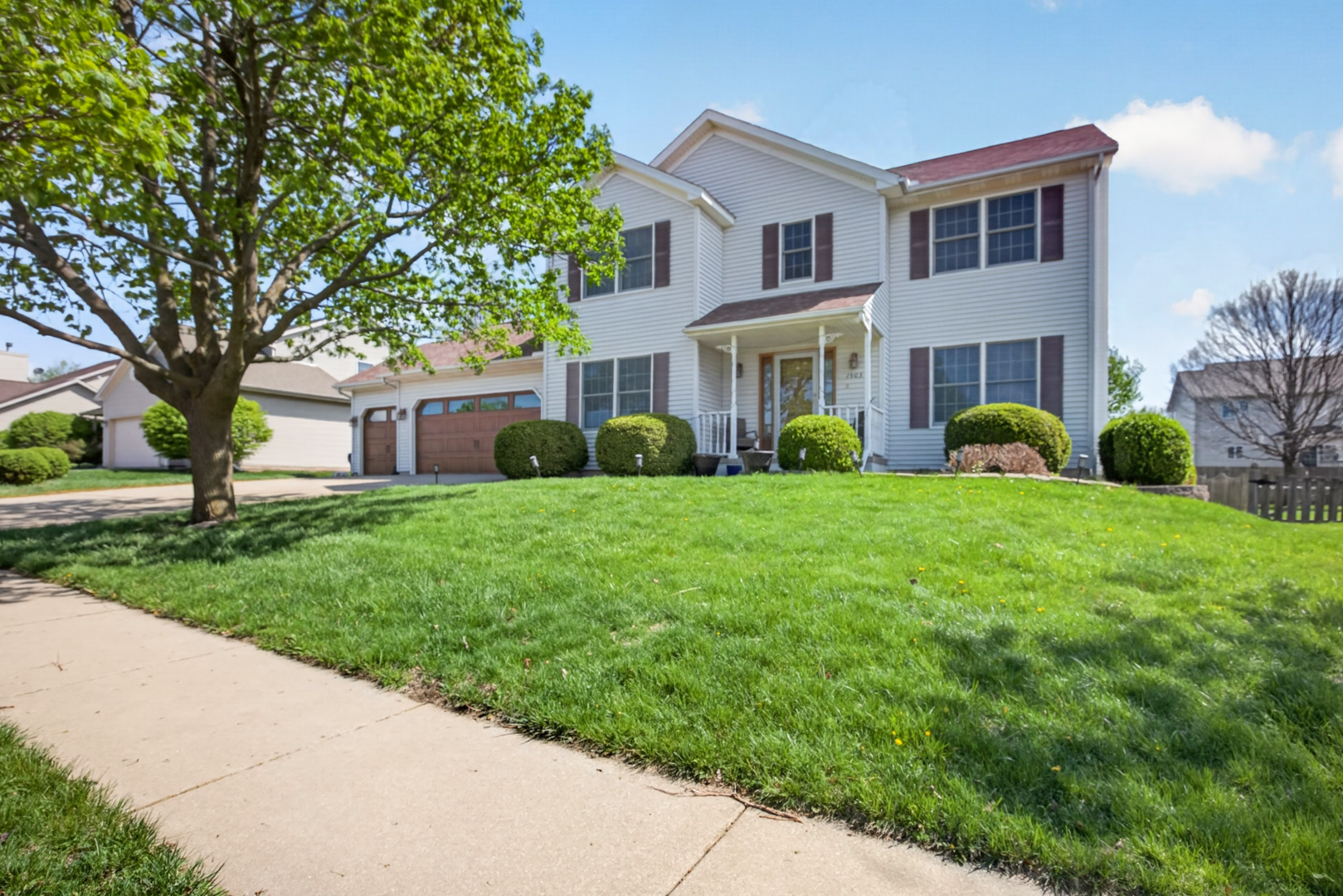 1503 Broad Creek Road, Bloomington, IL 61704