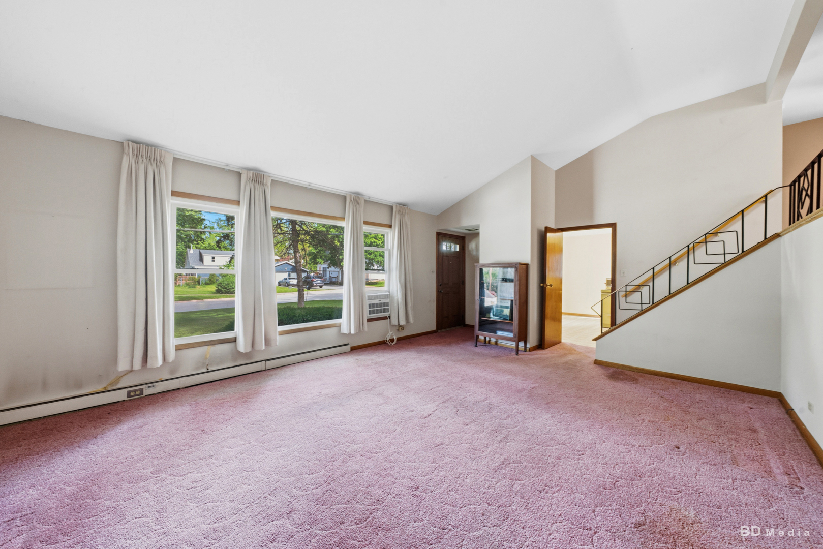 15742 Le Claire Avenue, Oak Forest, IL 60452