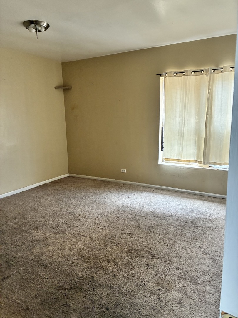 6852 S DANTE Avenue #3E, Chicago, IL 60637