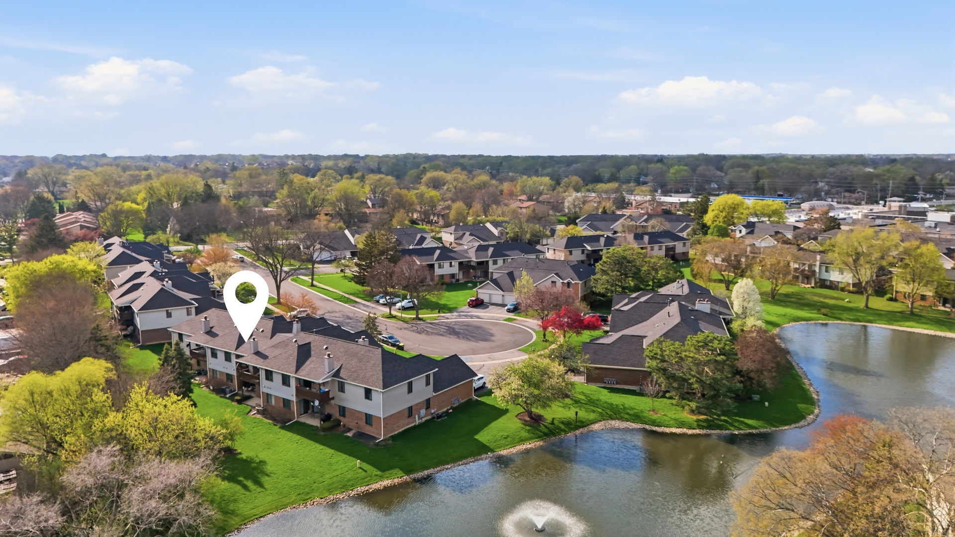 871 Cross Creek Court #C3, Roselle, IL 60172