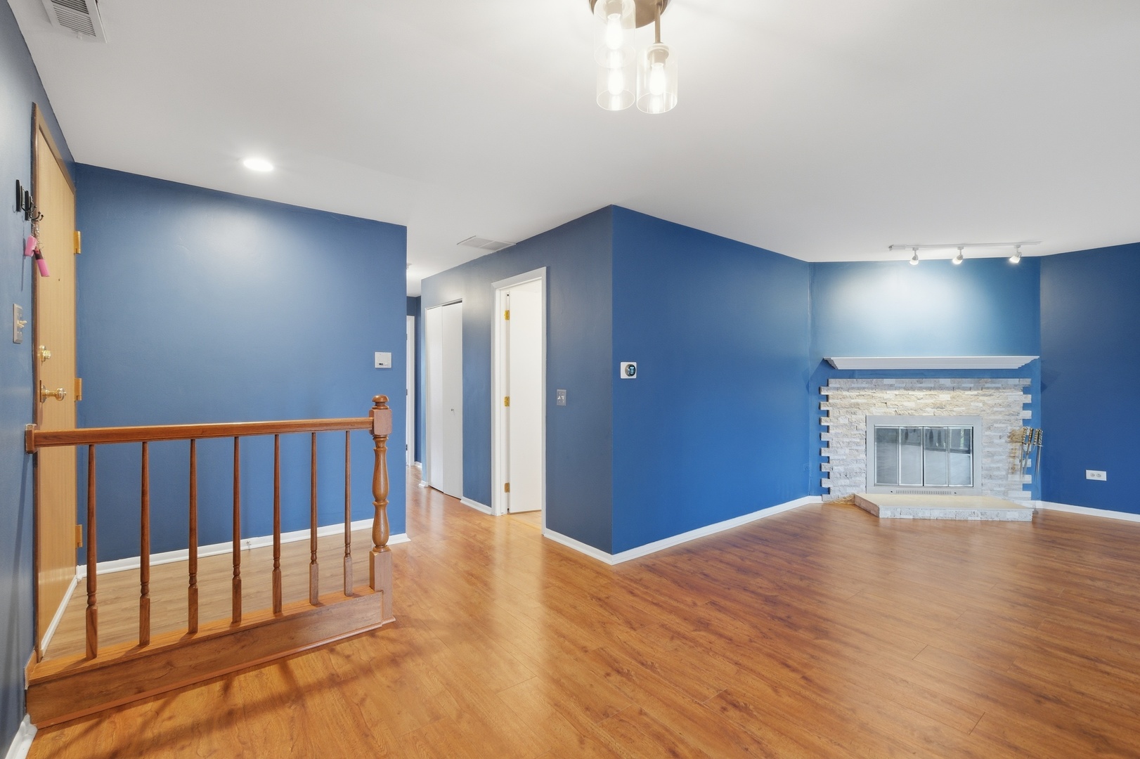 871 Cross Creek Court #C3, Roselle, IL 60172