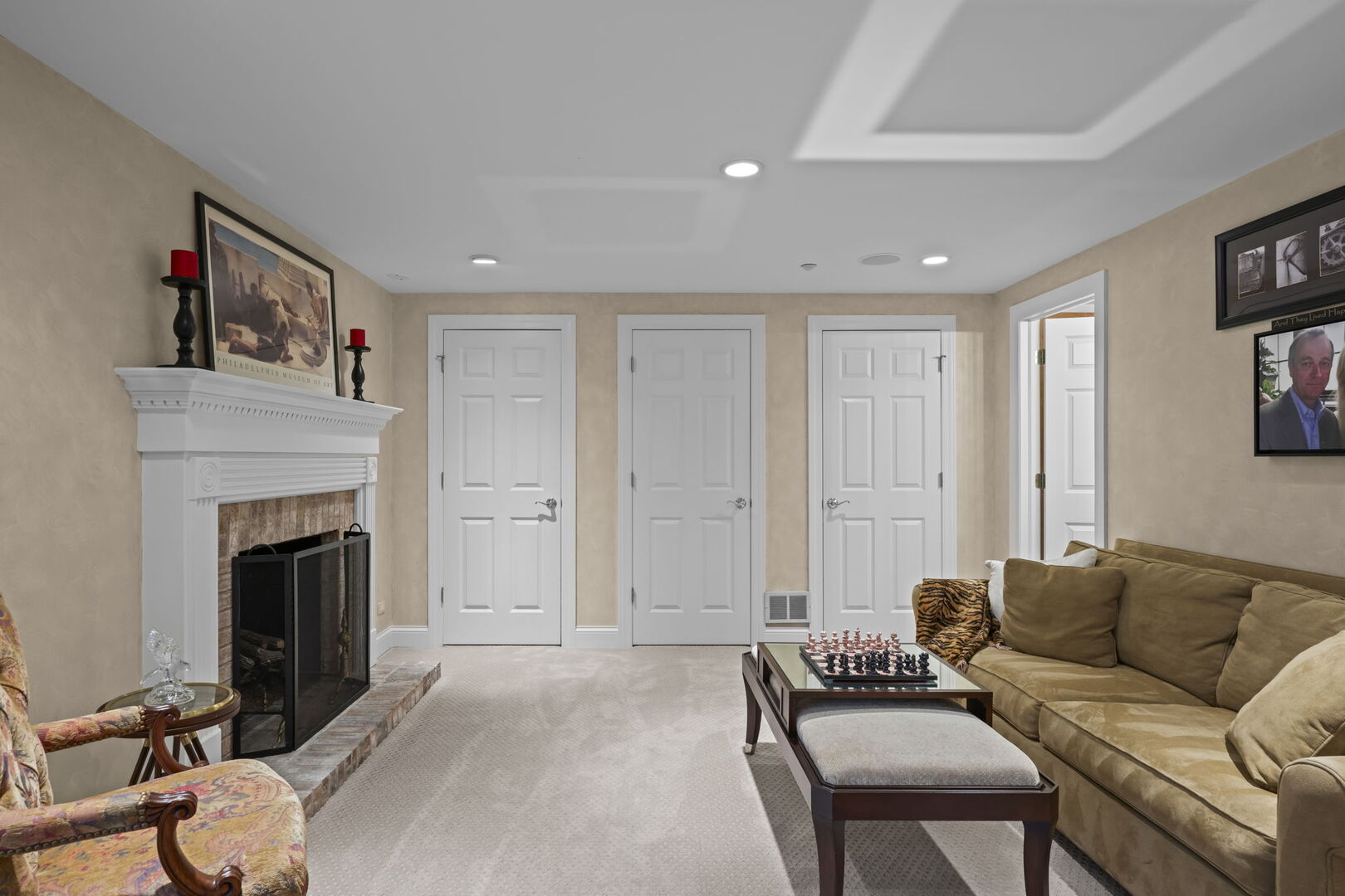 707 Stone Canyon Circle, Inverness, IL 60010