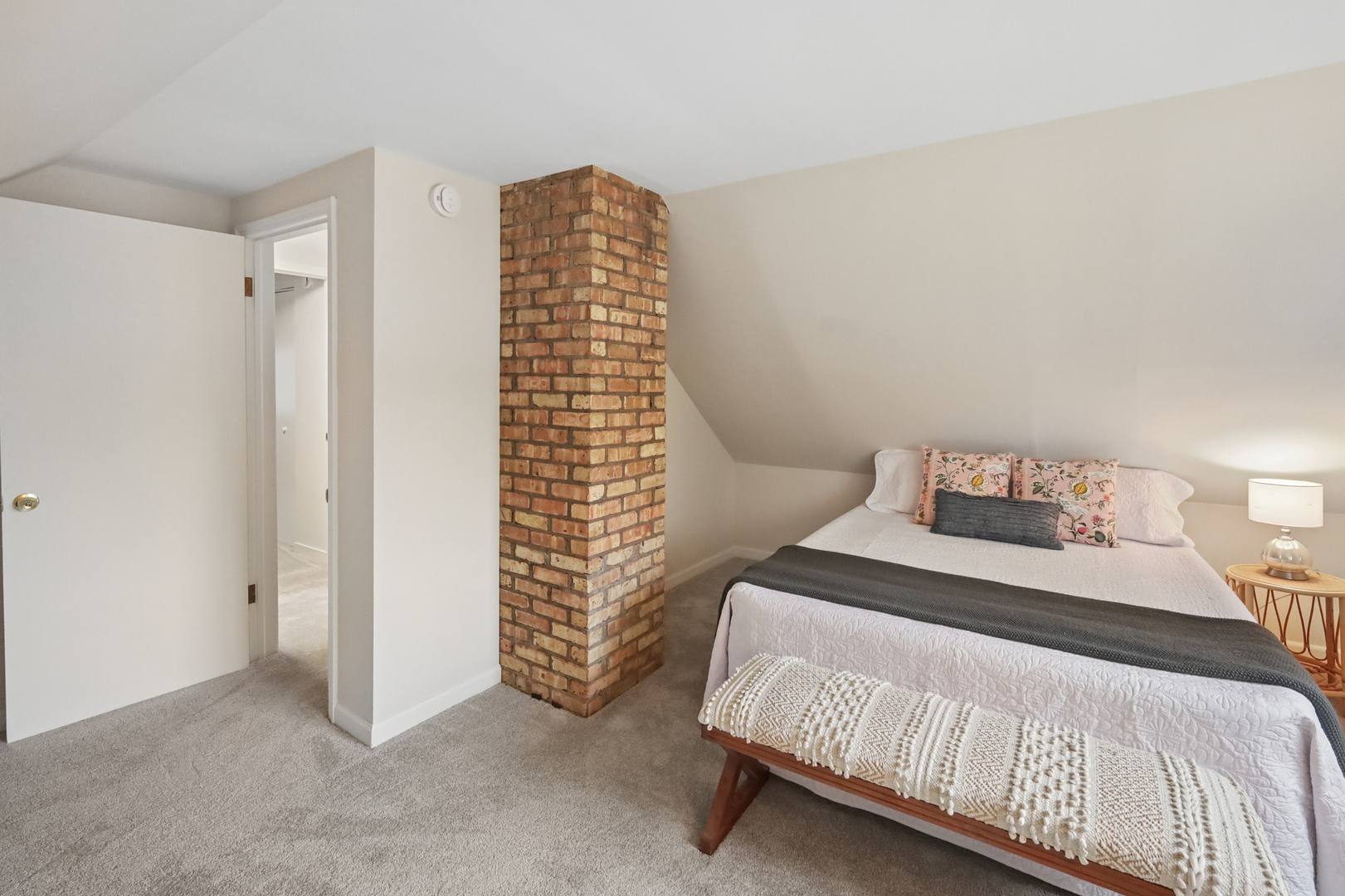 640 8th Avenue, La Grange, IL 60525