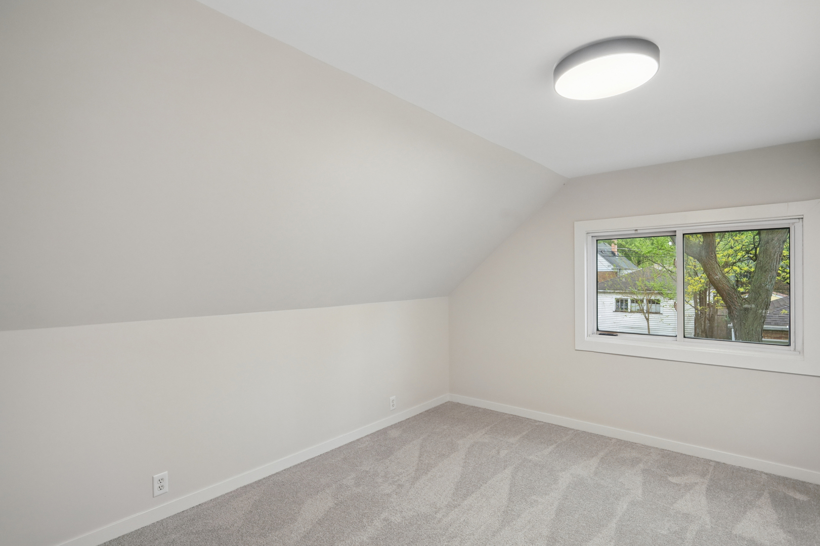 640 8th Avenue, La Grange, IL 60525