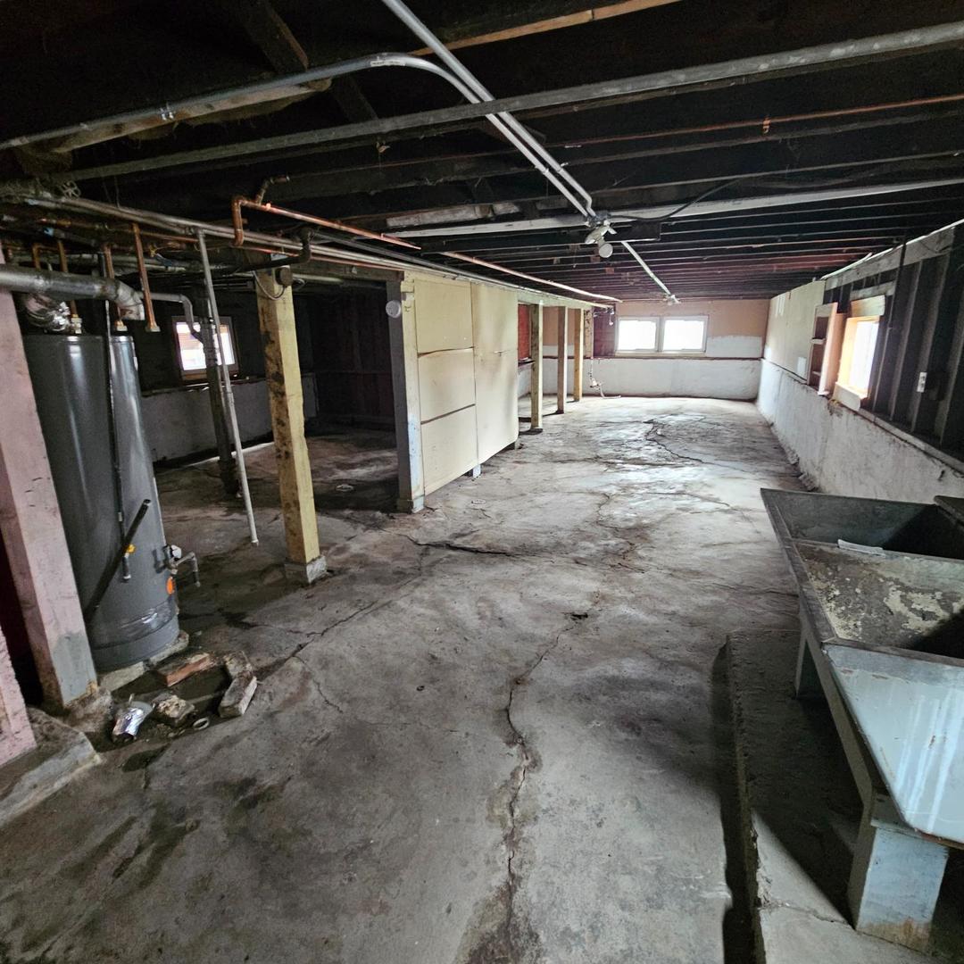 2626 W 96th Place, Evergreen Park, IL 60805