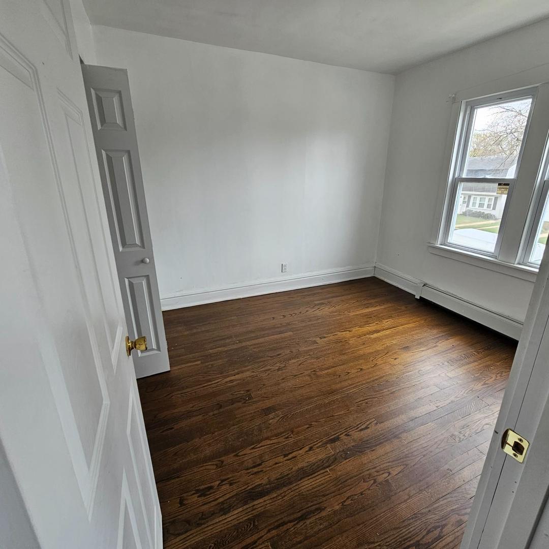 2626 W 96th Place, Evergreen Park, IL 60805