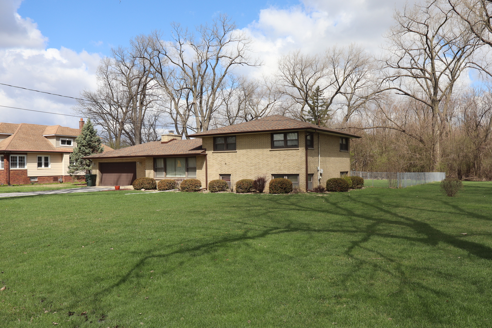 3846 W 157TH Street, Markham, IL 60428