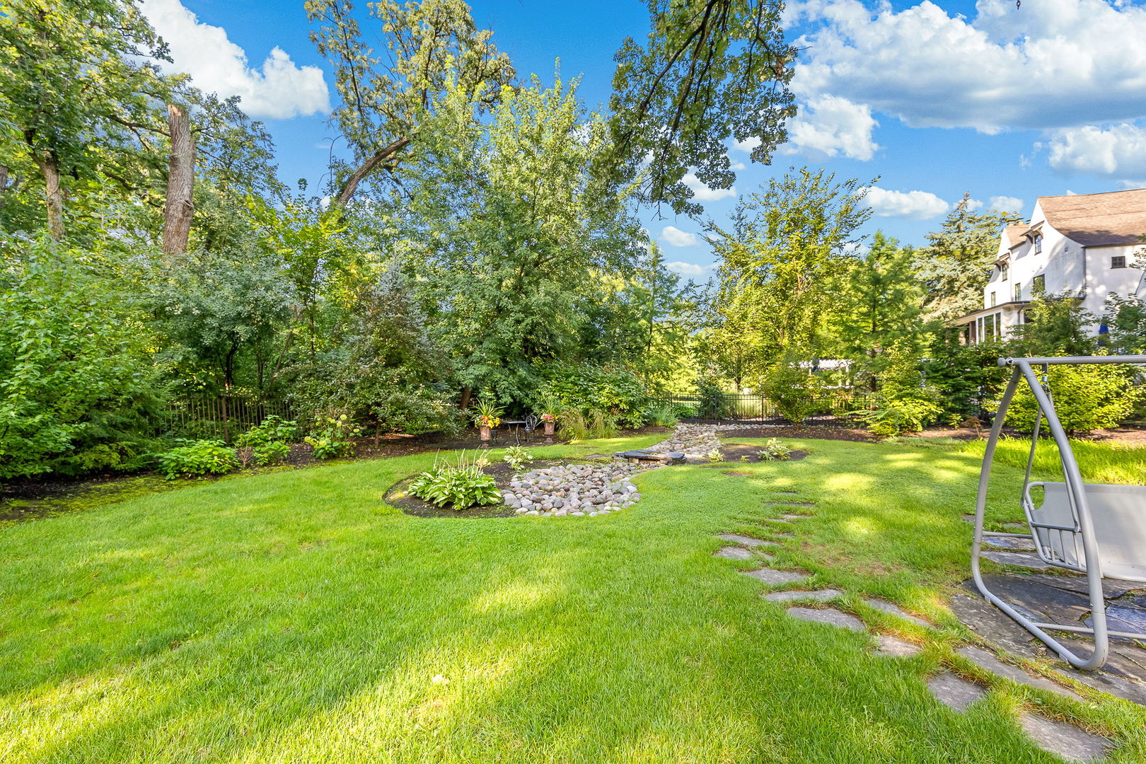 5454 Lee Avenue, Downers Grove, IL 60515