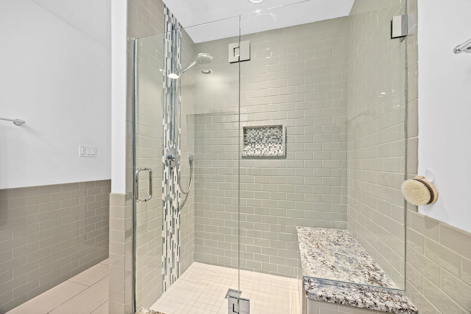 5454 Lee Avenue, Downers Grove, IL 60515