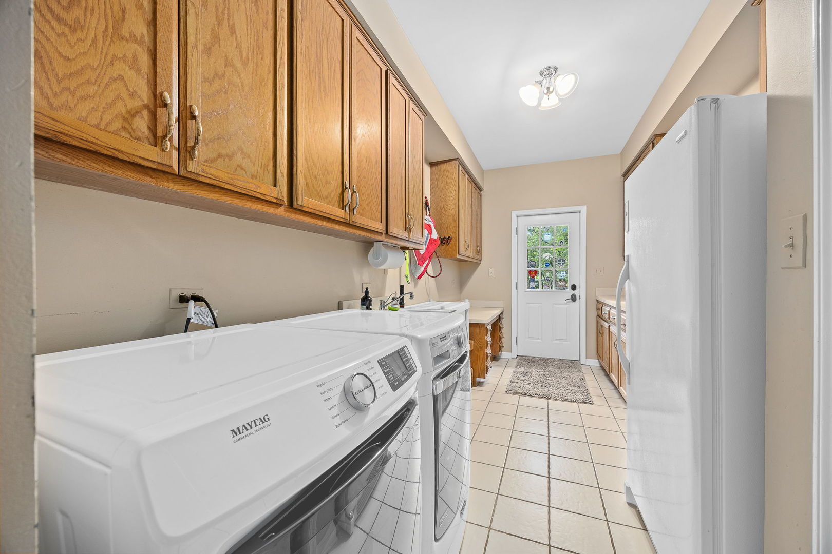 5454 Lee Avenue, Downers Grove, IL 60515