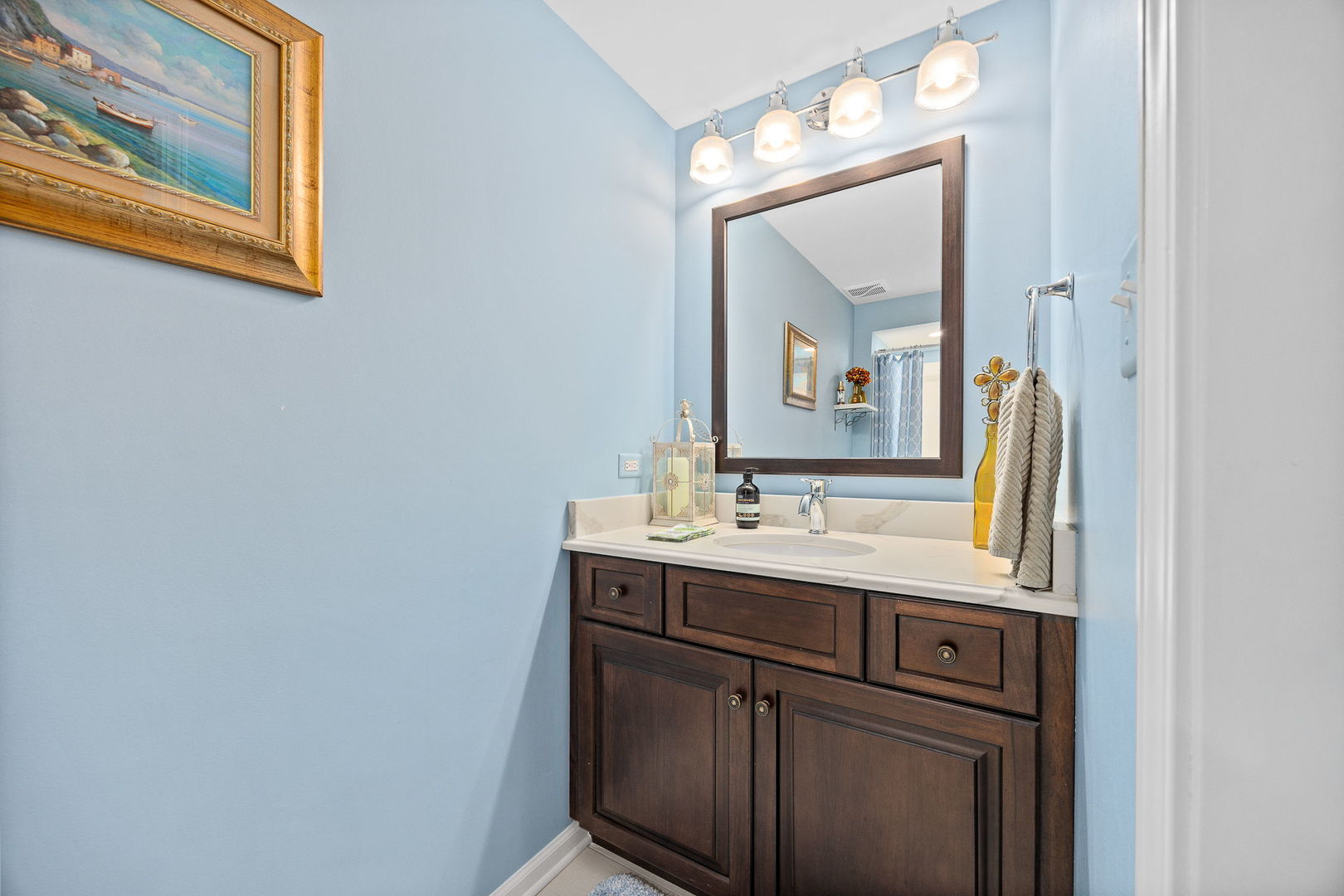 5454 Lee Avenue, Downers Grove, IL 60515