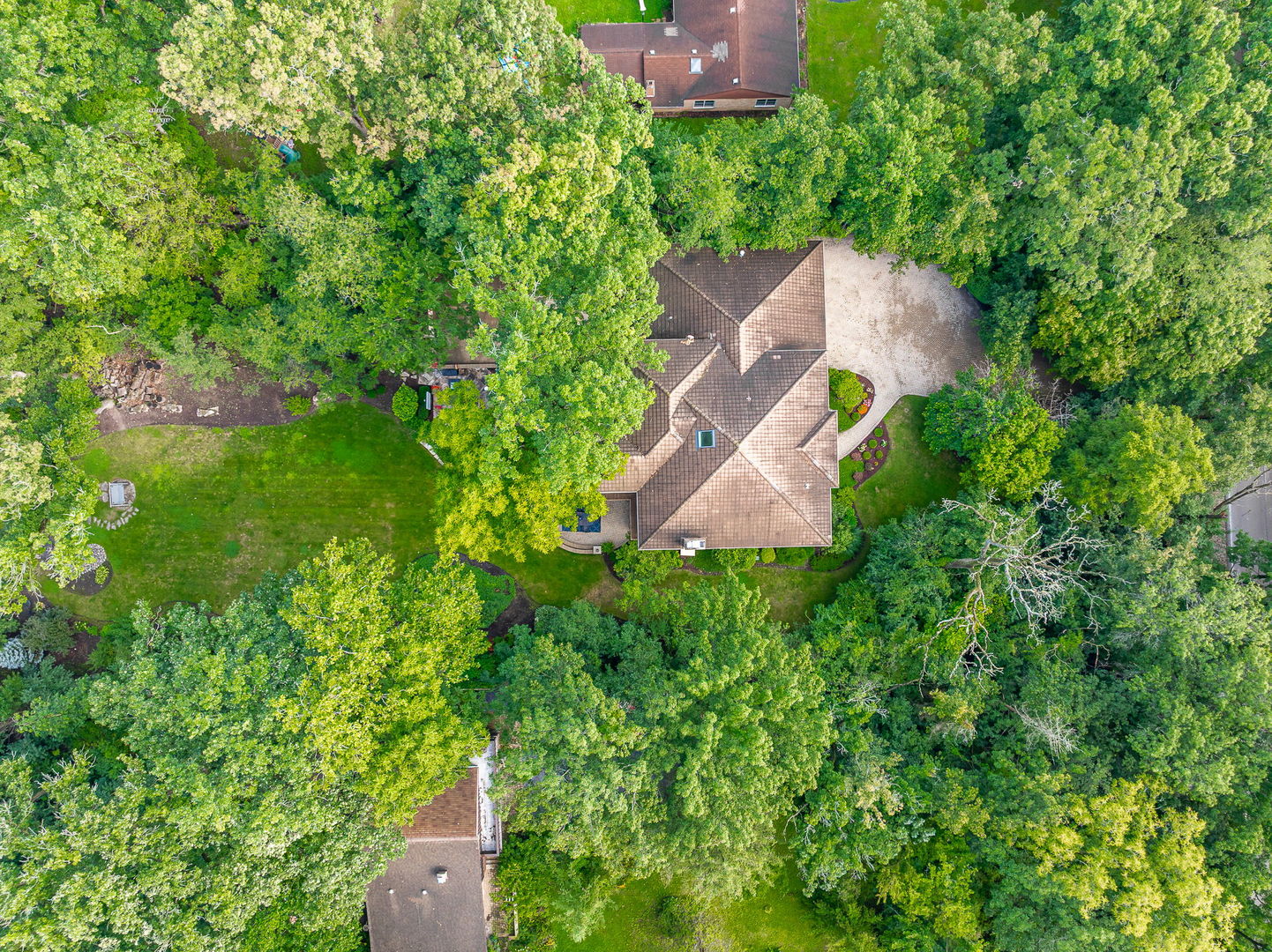 5454 Lee Avenue, Downers Grove, IL 60515