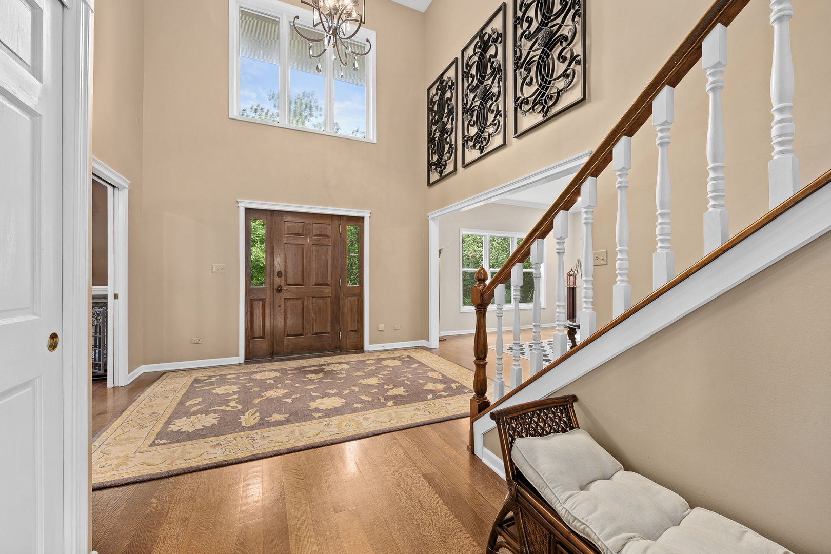 5454 Lee Avenue, Downers Grove, IL 60515