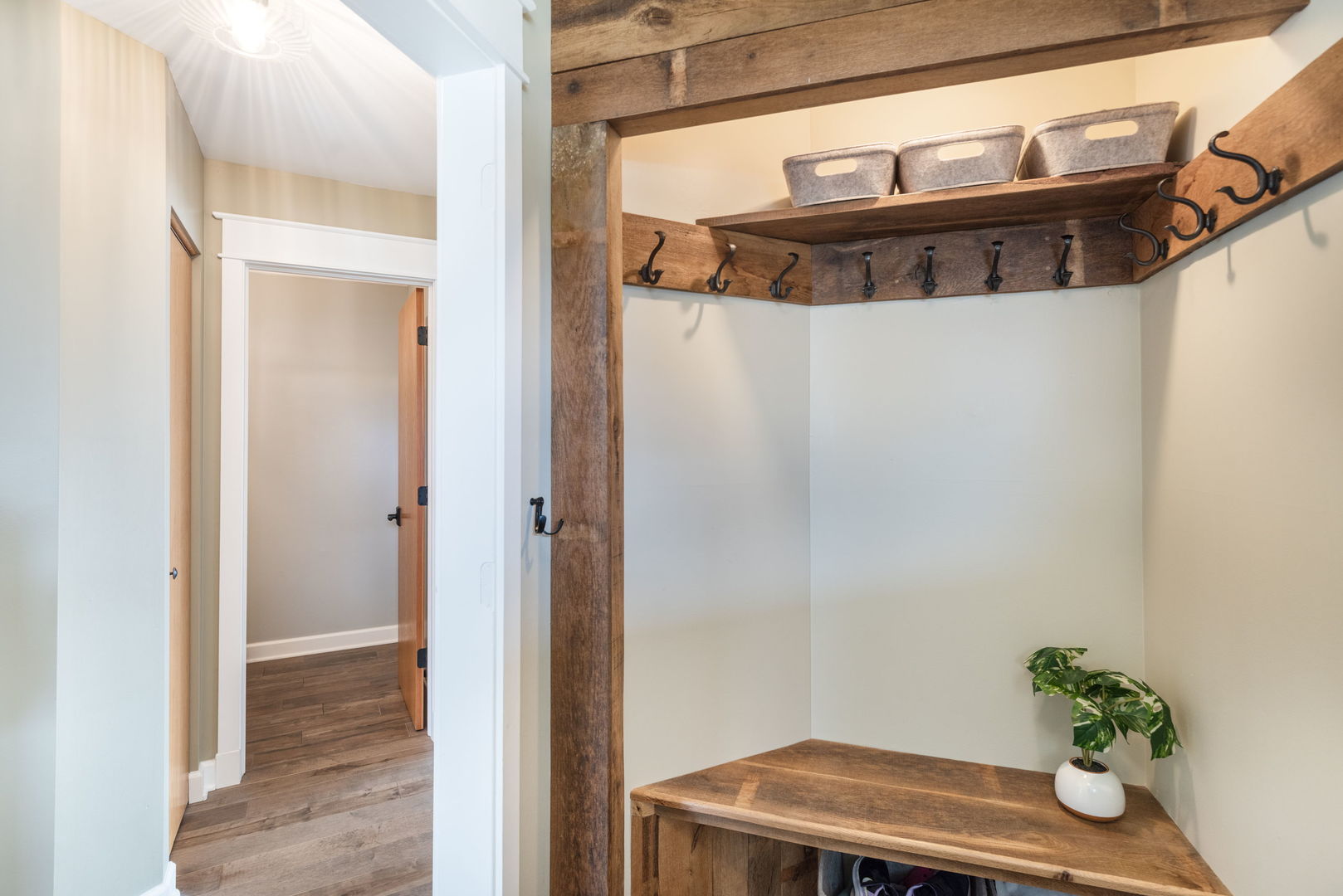 34250 N Wineberry Lane, Round Lake, IL 60073