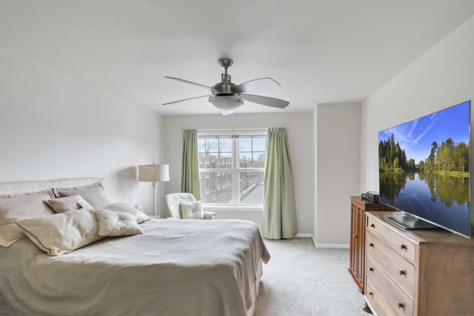 320 W Wood Street, Palatine, IL 60067