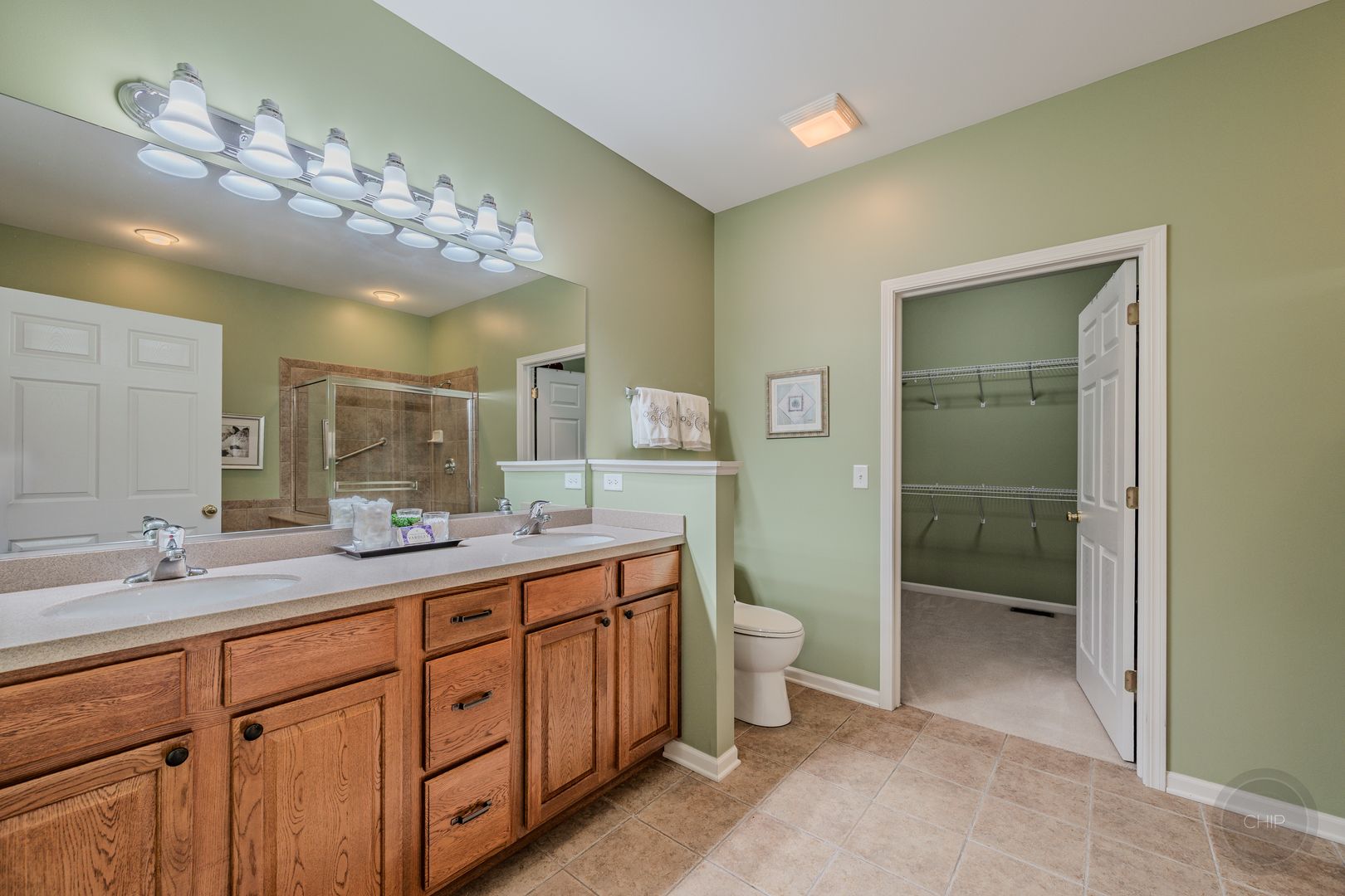 1187 Patrick Henry Parkway, Bolingbrook, IL 60490