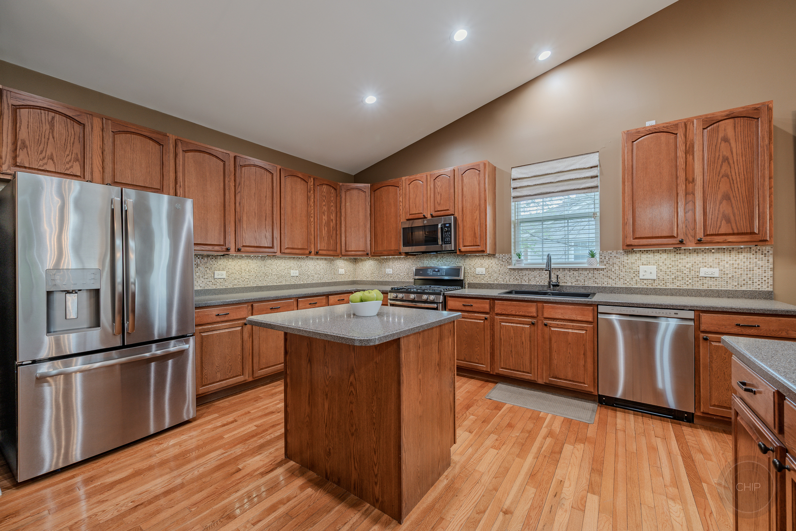 1187 Patrick Henry Parkway, Bolingbrook, IL 60490