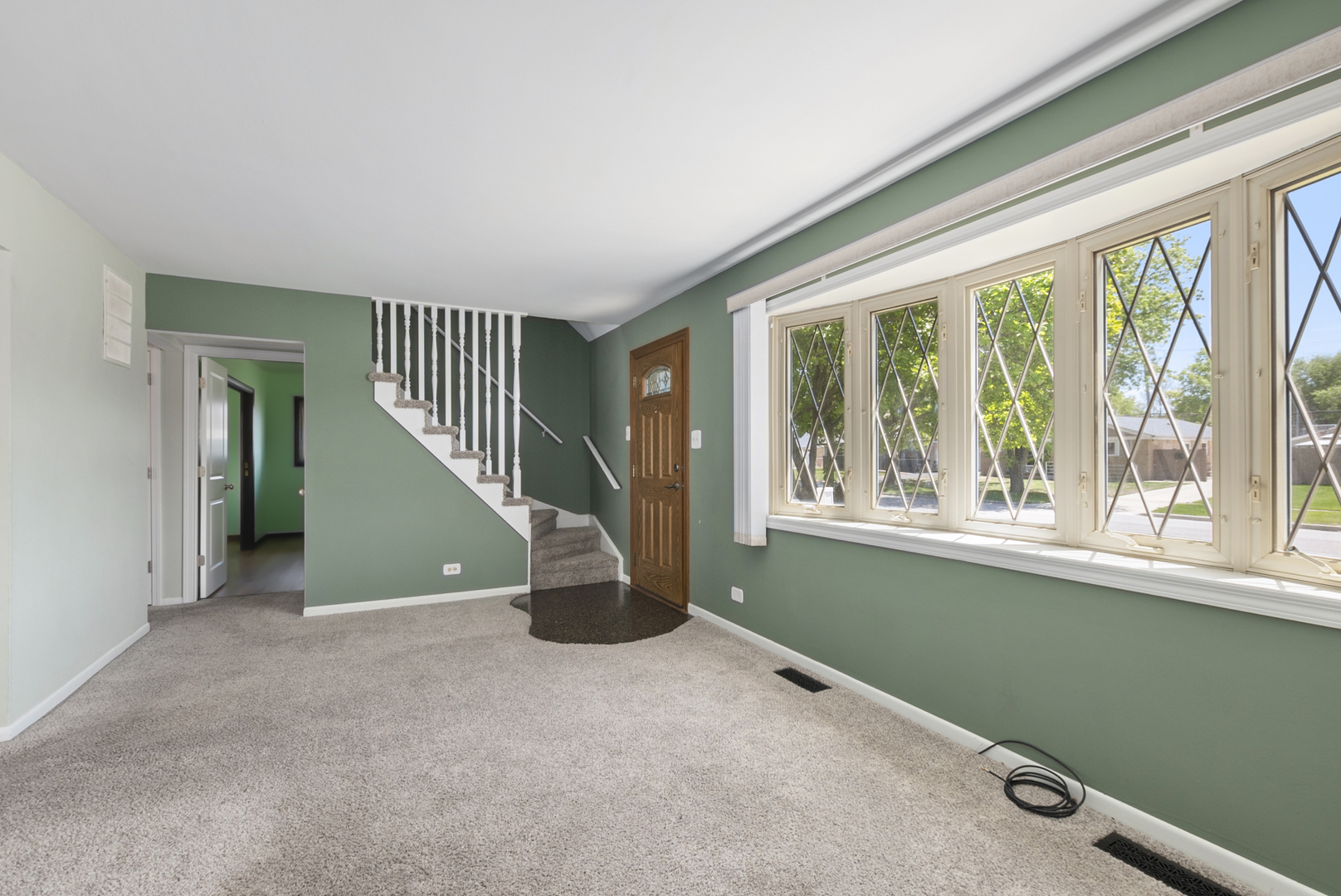 7118 Stanford Drive, Bridgeview, IL 60455
