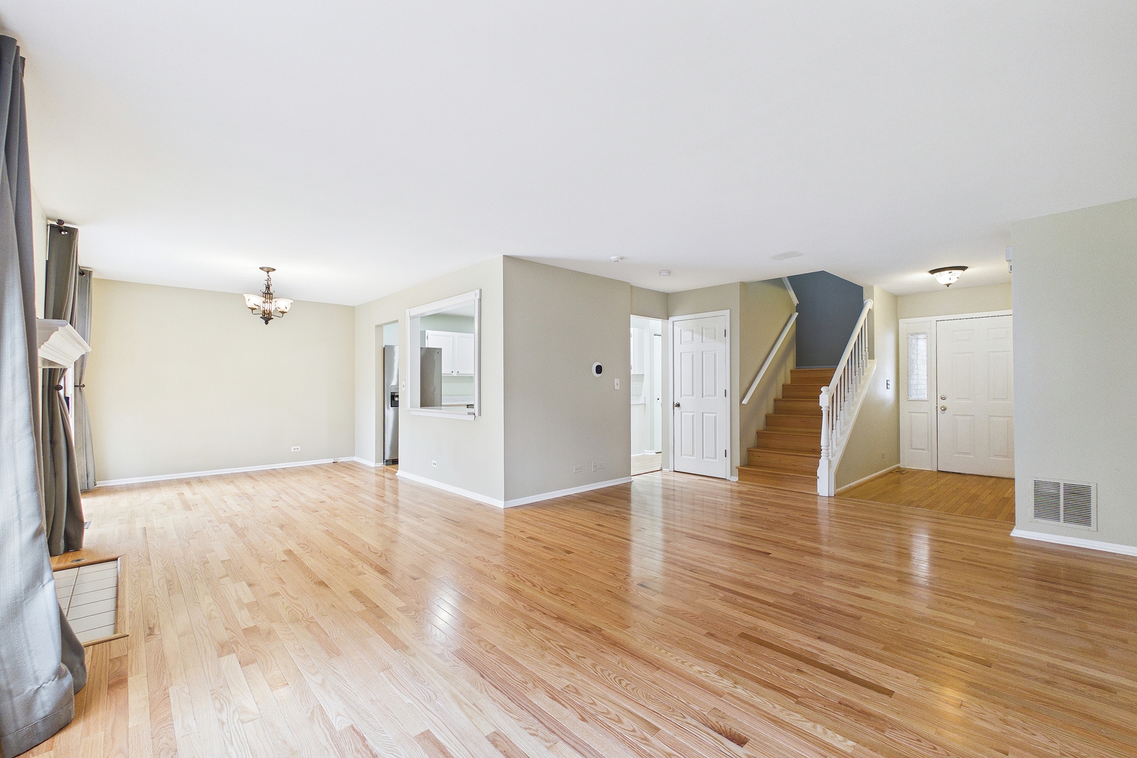 2056 Yellow Daisy Court, Naperville, IL 60563