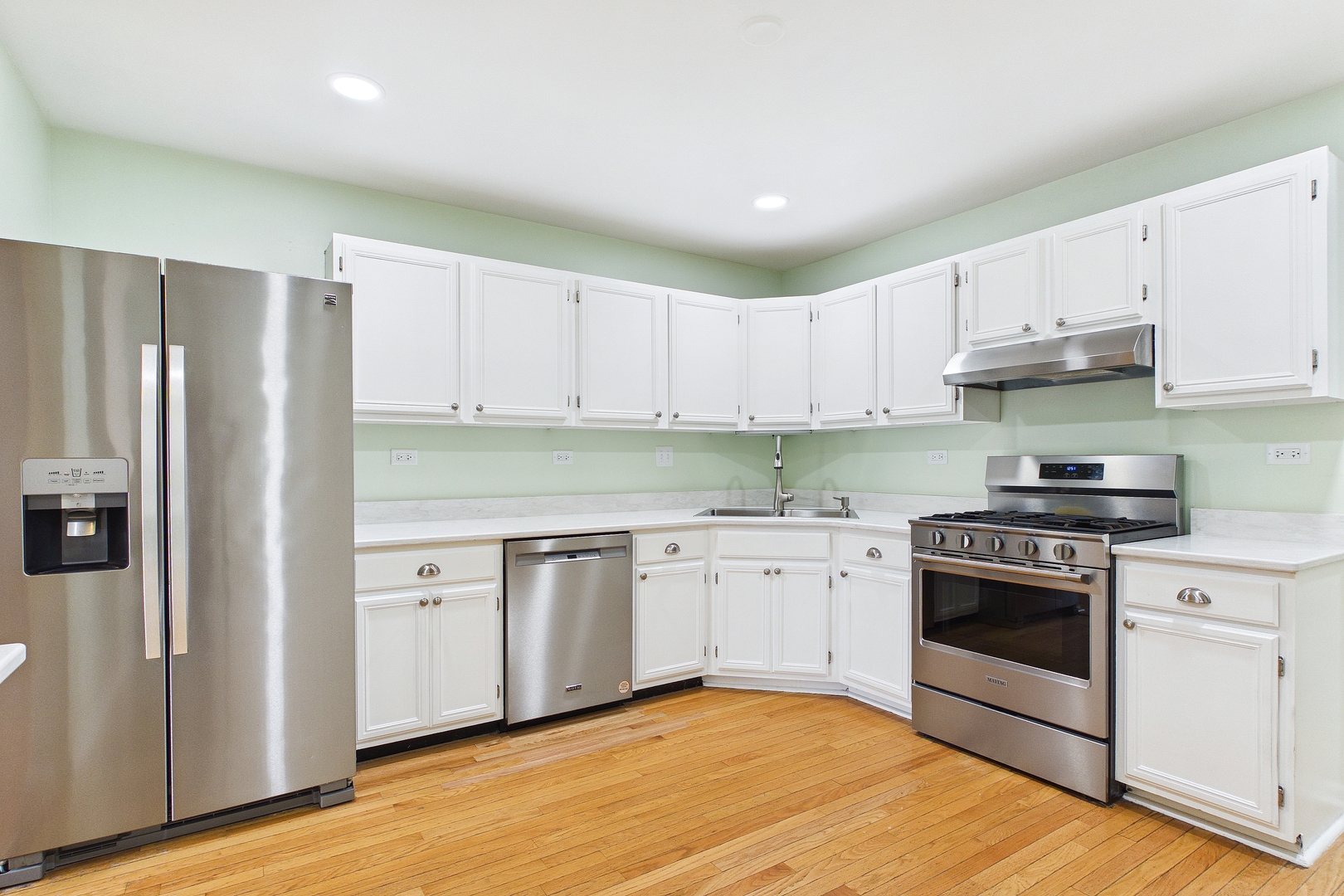 2056 Yellow Daisy Court, Naperville, IL 60563