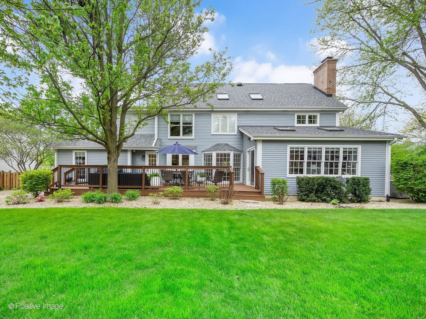 2017 Somerset Lane, Wheaton, IL 60189