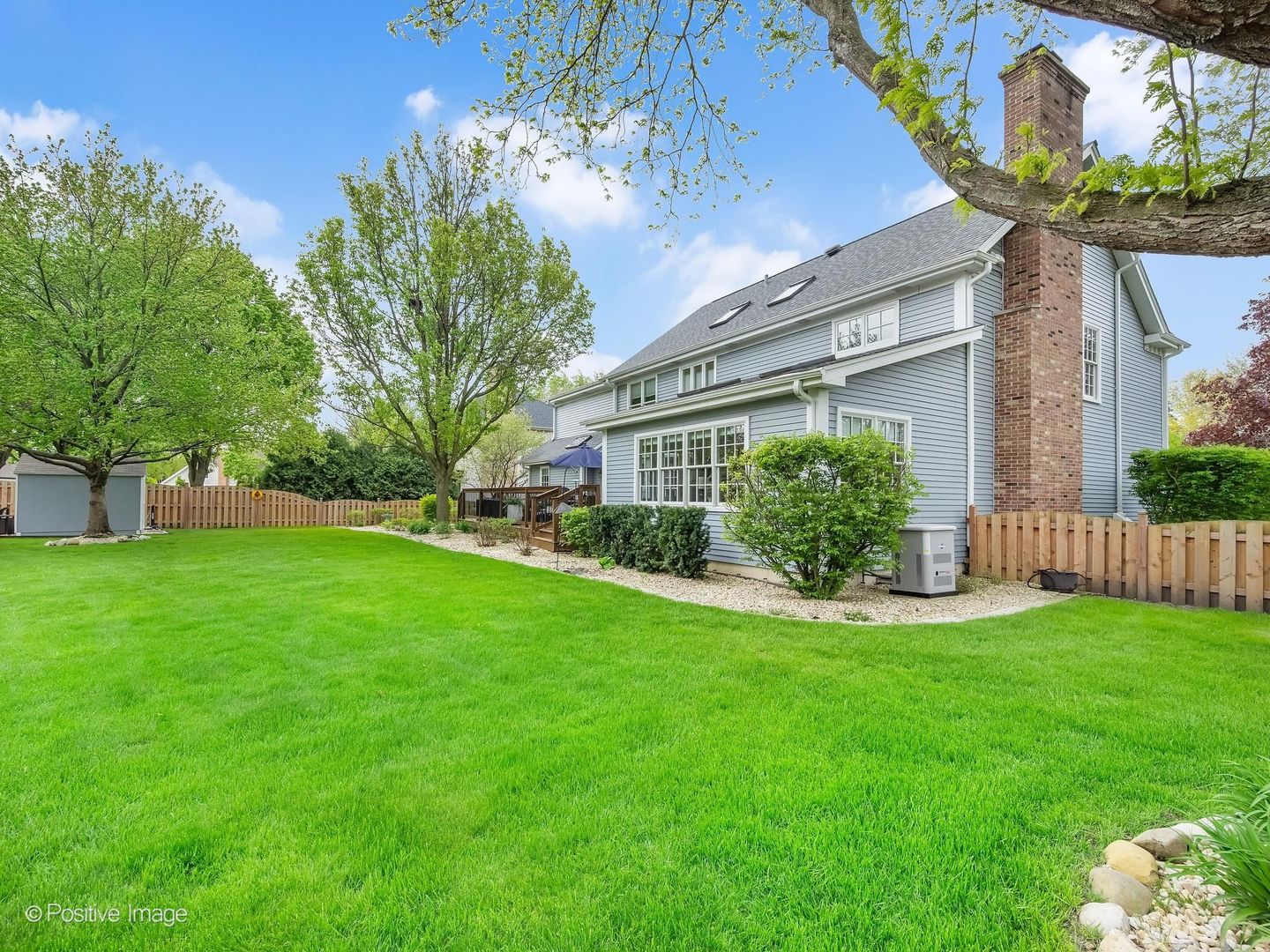 2017 Somerset Lane, Wheaton, IL 60189