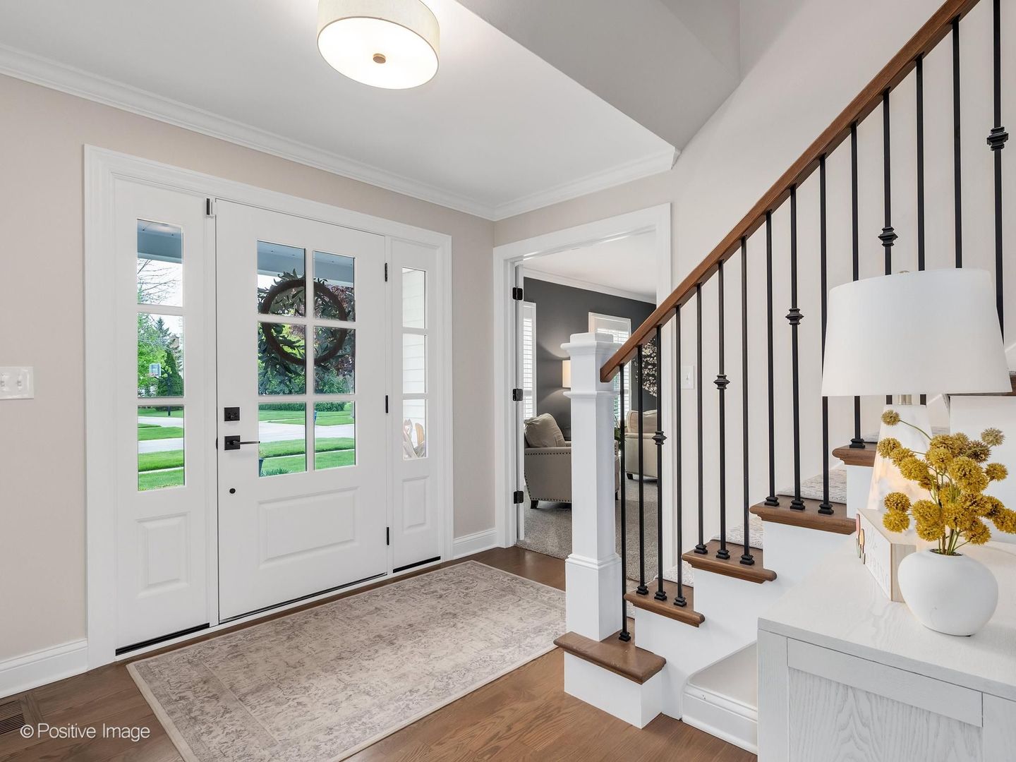 2017 Somerset Lane, Wheaton, IL 60189