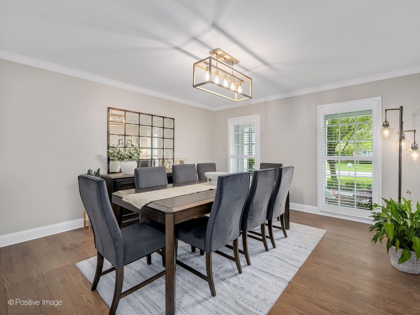 2017 Somerset Lane, Wheaton, IL 60189