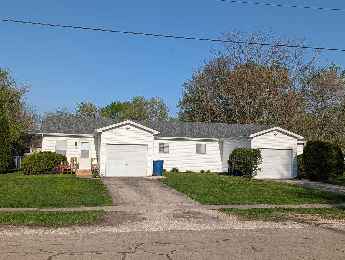 516-520 Stilson Street, Earlville, IL 60518