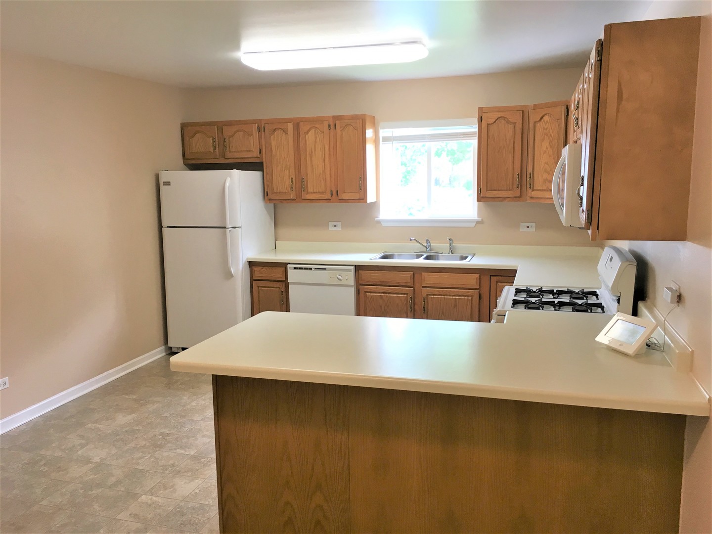 516-520 Stilson Street, Earlville, IL 60518