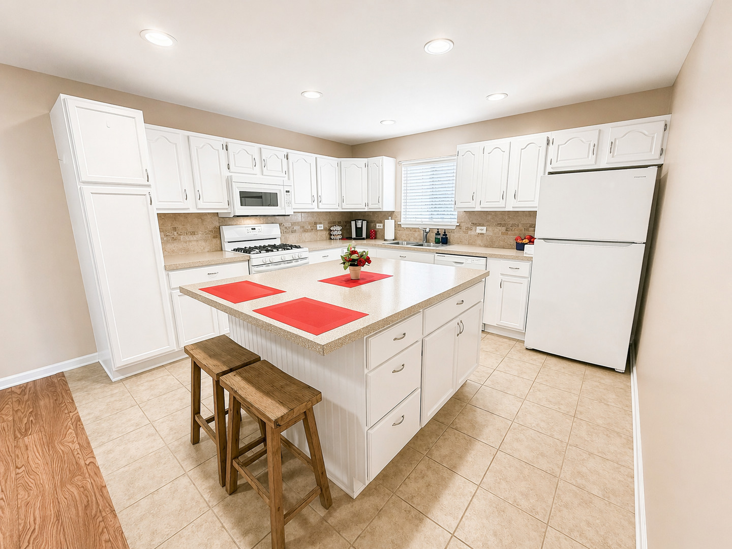 516-520 Stilson Street, Earlville, IL 60518