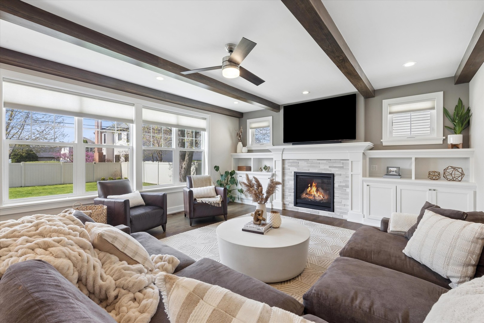 650 N West Avenue, Elmhurst, IL 60126