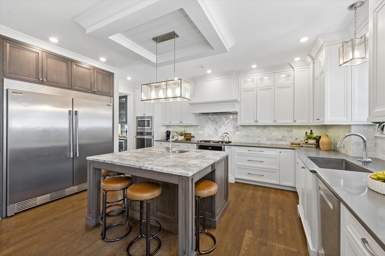 650 N West Avenue, Elmhurst, IL 60126