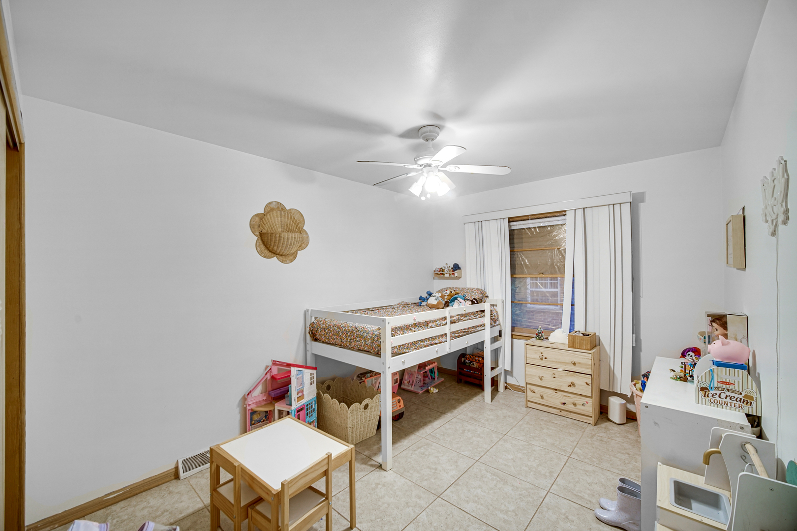 15817 Union Avenue, Harvey, IL 60426