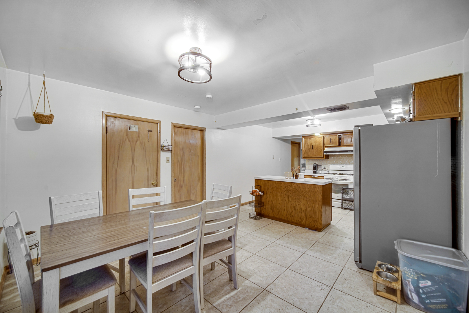 15817 Union Avenue, Harvey, IL 60426