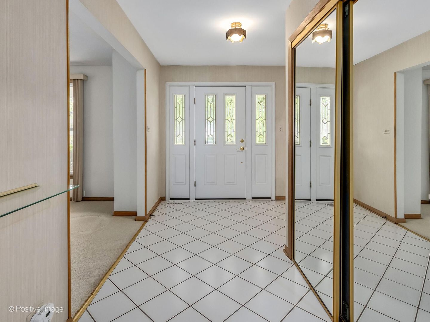 1903 Cheshire Lane, Wheaton, IL 60189