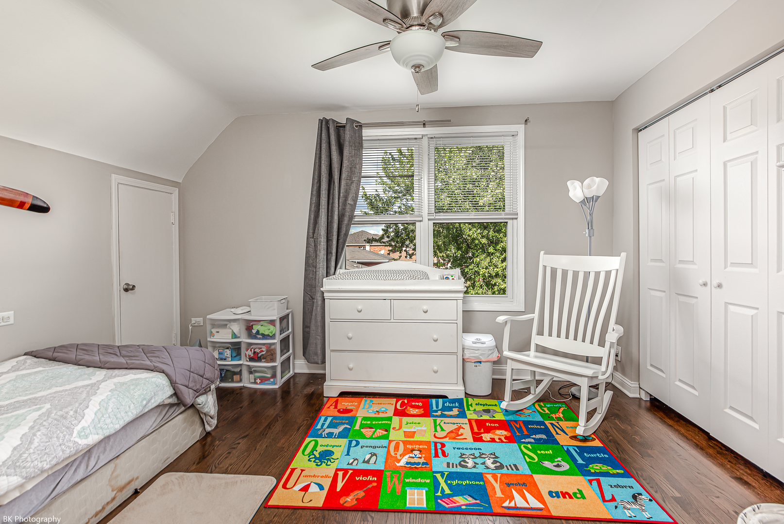 9255 Melvina Avenue, Oak Lawn, IL 60453