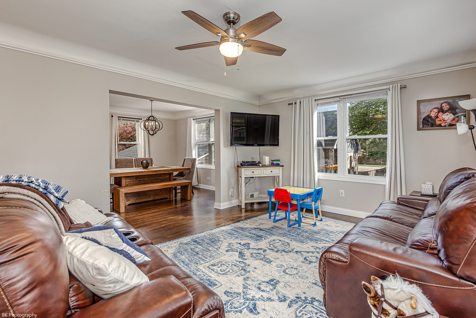 9255 Melvina Avenue, Oak Lawn, IL 60453