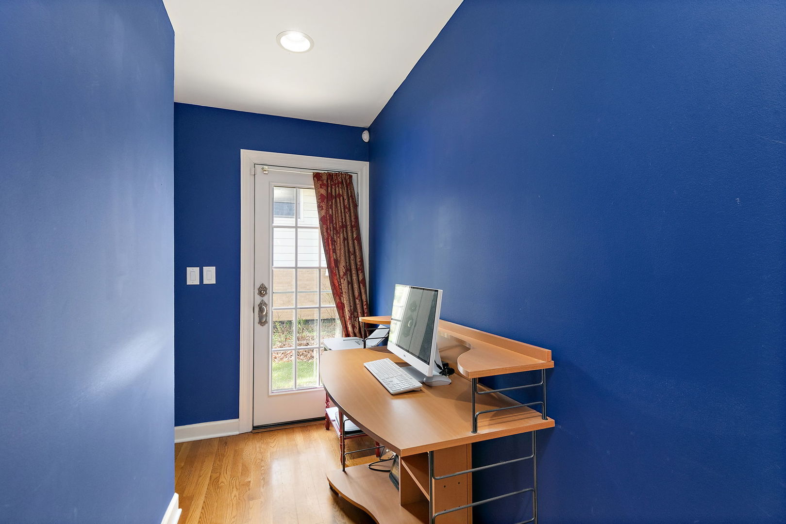 629 N Wren Avenue, Palatine, IL 60067