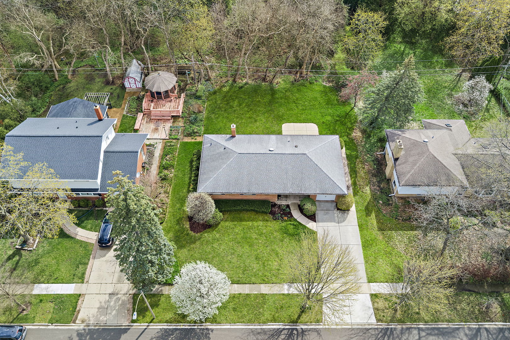 629 N Wren Avenue, Palatine, IL 60067