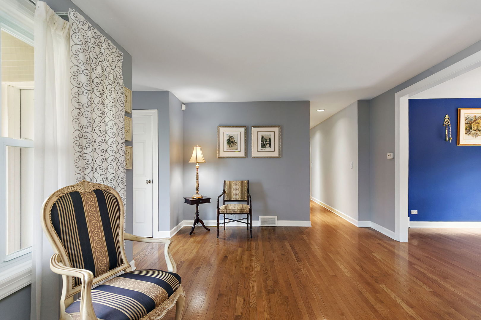 629 N Wren Avenue, Palatine, IL 60067