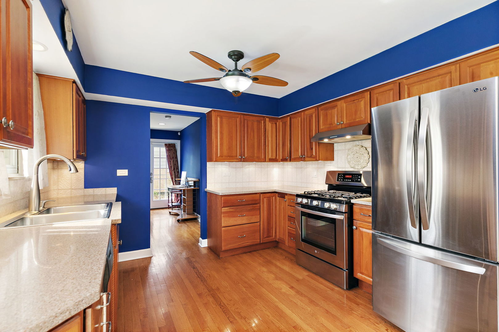 629 N Wren Avenue, Palatine, IL 60067