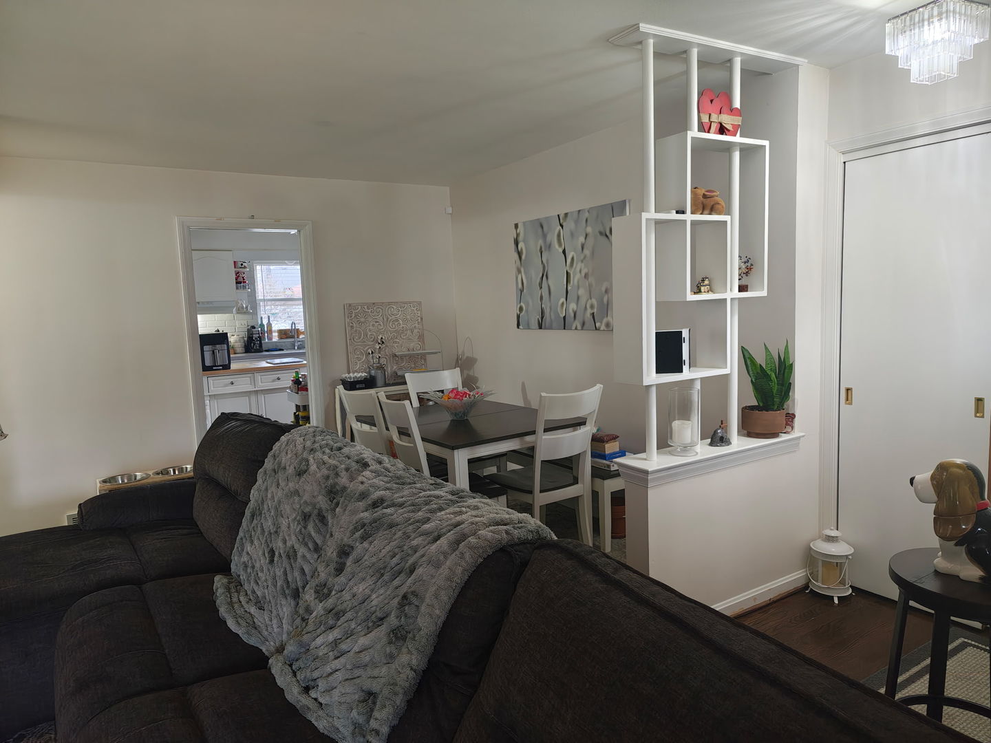 11036 Shaw Street, Westchester, IL 60154