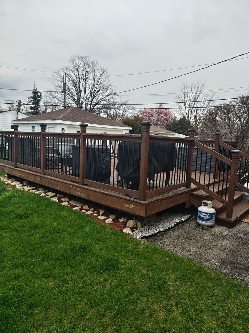 11036 Shaw Street, Westchester, IL 60154