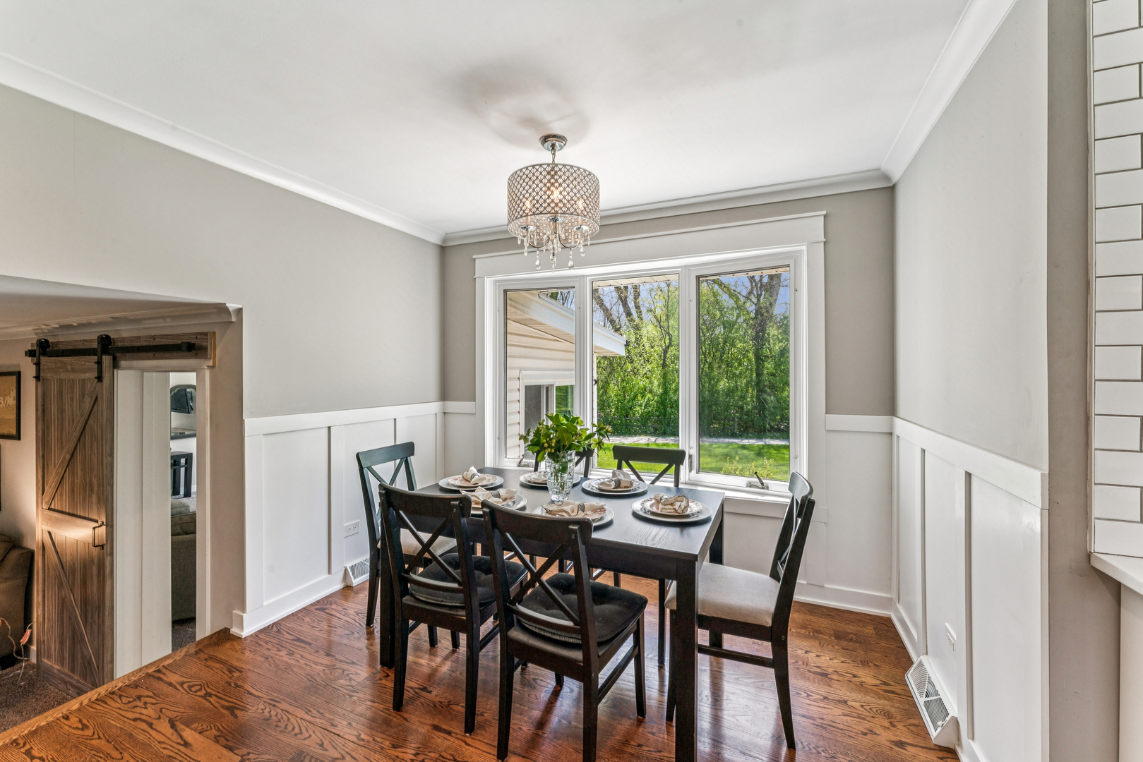 612 Glenn Court, Schaumburg, IL 60193