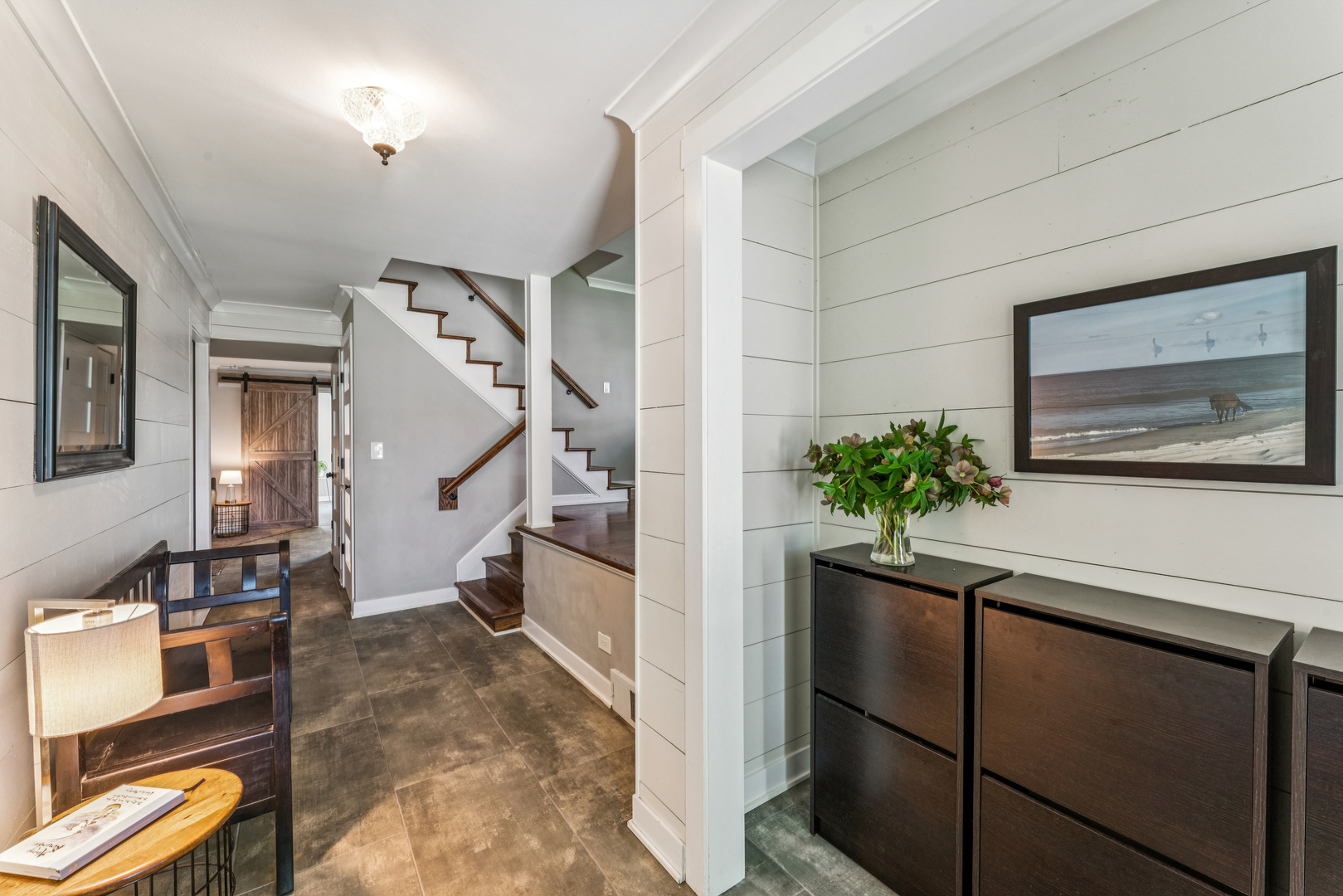 612 Glenn Court, Schaumburg, IL 60193